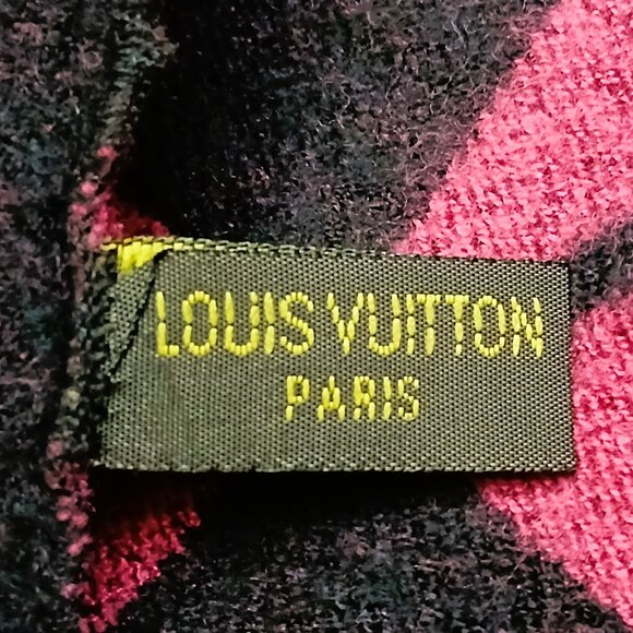 LOUIS VUITTON LV Vintage Pink Black Monogram Check Silk & Wool Scarf - Picture 12 of 12